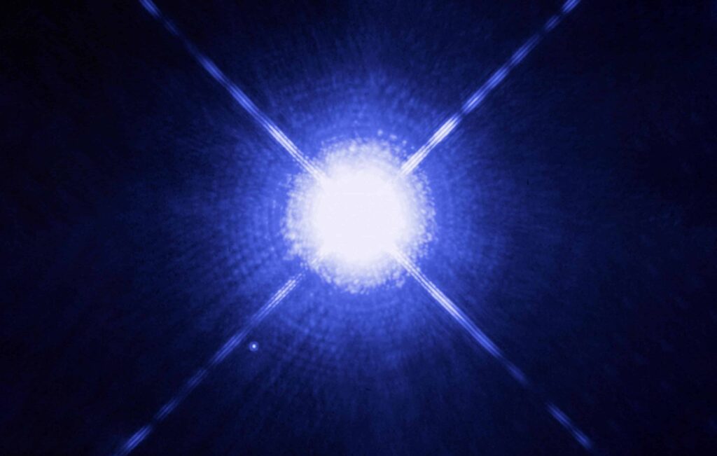Luz encontrada pelos astrônomos tem a mesma intensidade da estrela Sirius. Foto: Nasa/ESA